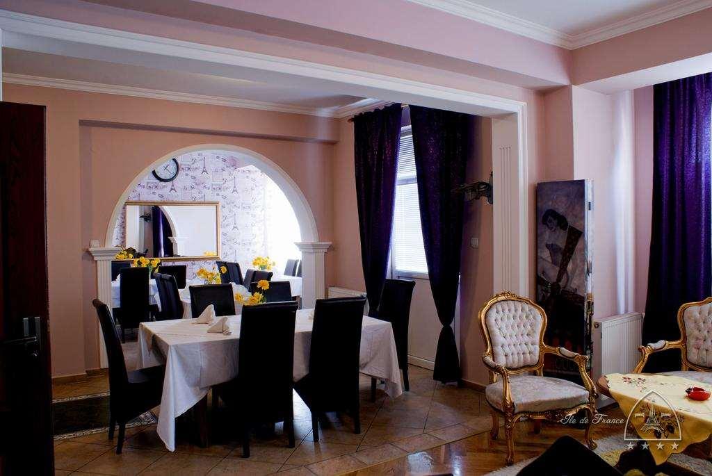 Vila Ile De France Novi Sad Restaurant foto